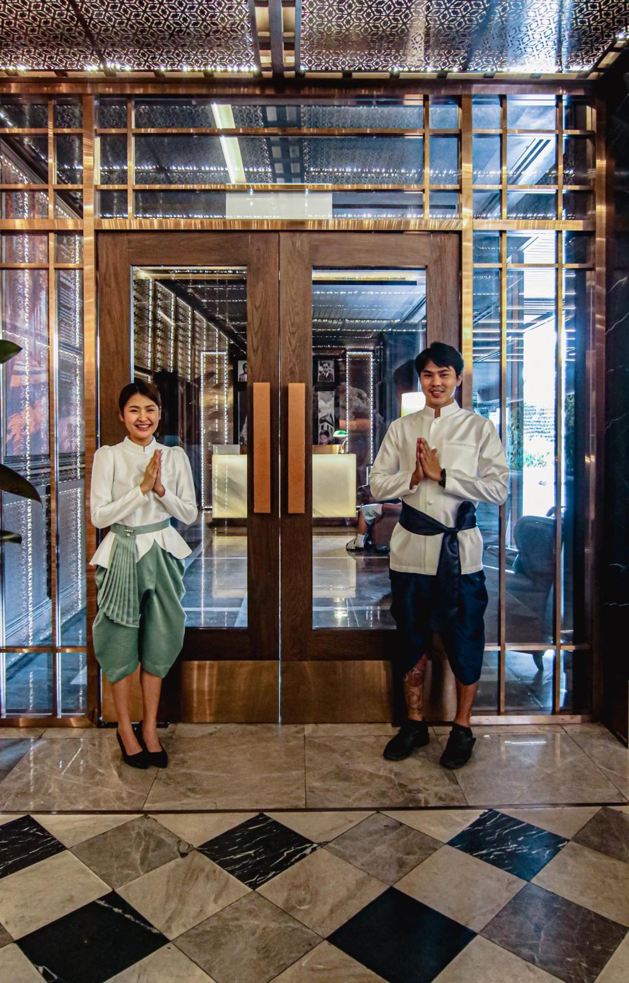 Metropolis Suites Bangkok, Tapestry Collection By Hilton Exterior photo